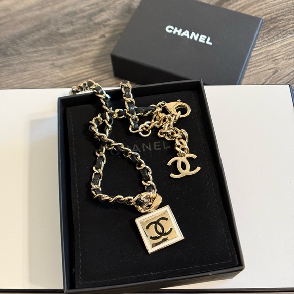 CHANEL Leather & Enamel CC Chain Necklace - Picture 1 of 11